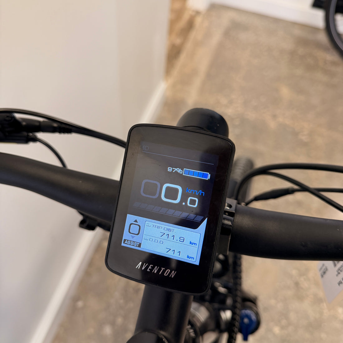 Aventon Level 2 Clay Regular DEMO 771KM WO#25579