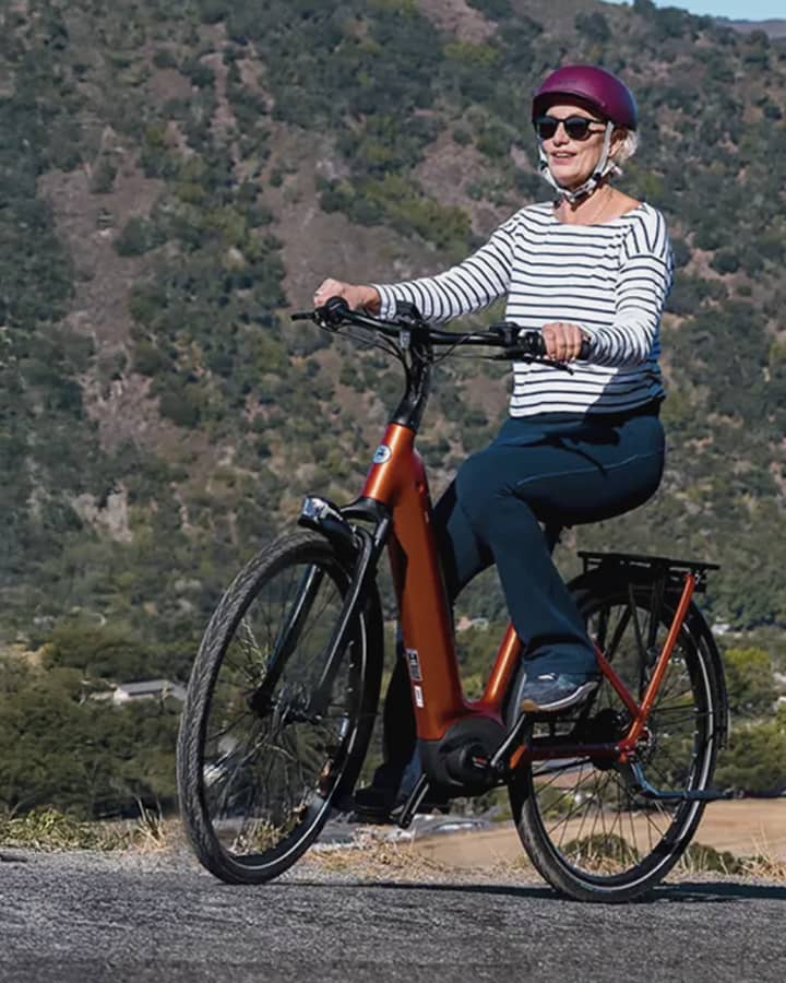 slider image slider_item_43azCX