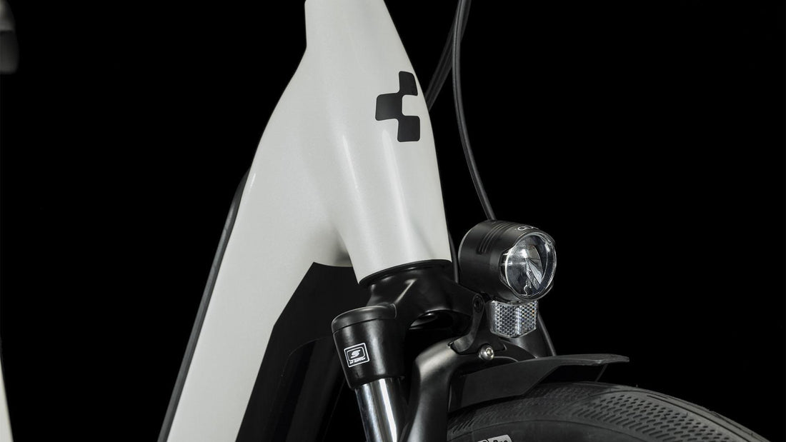 Cube Supreme Sport Hybrid ONE 500 Smart System Easy Entry white´n´black 46 cm / Small